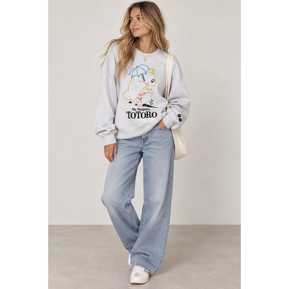 UNIQLO Studio Ghibli My Neighbor Totoro Sweatshirt XS Kanyada Phatan Gray NWT